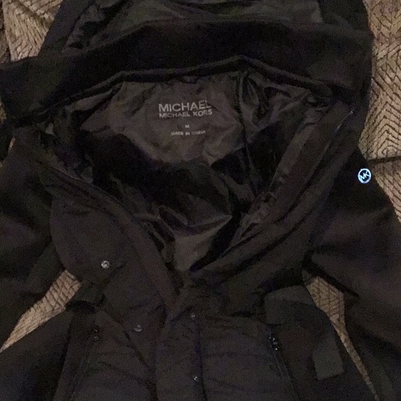 A4) Women’s brand new Michael Kors Jacket - Picture 3 of 7